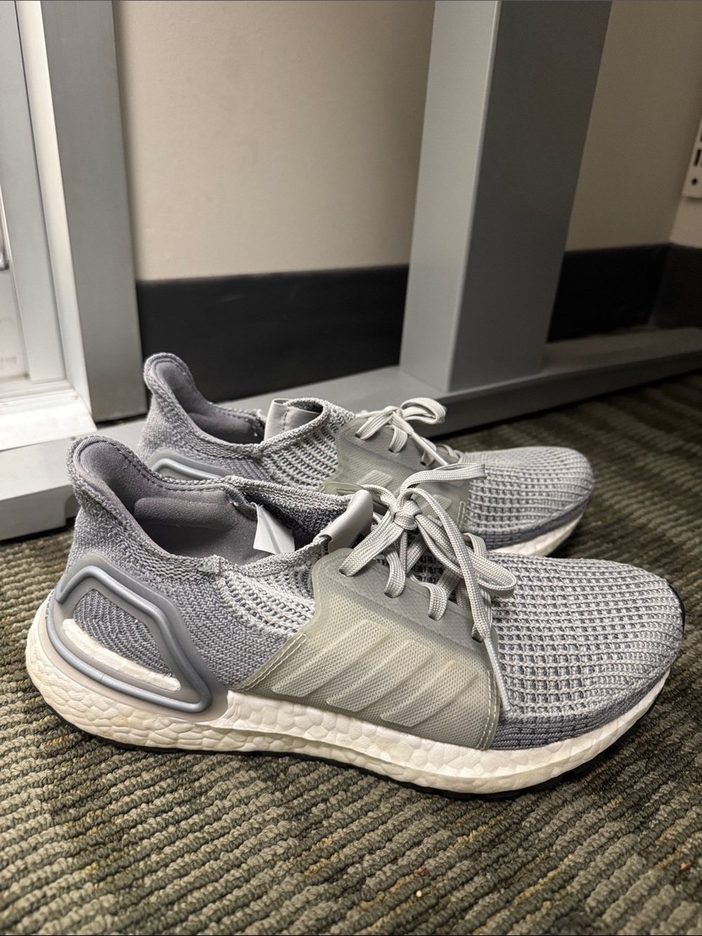 adidas Light Grey Ultraboost Knit Sneakers Size 6.5 Gently Used